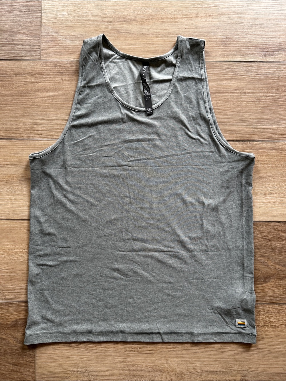 Vuori Men’s Tank top. Medium